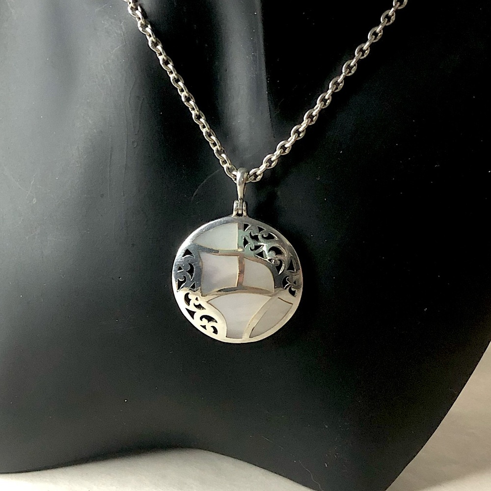 LOIS HILL Mother of Pearl Mosaic Inlay Pendant Toggle Sterling Silver Necklace